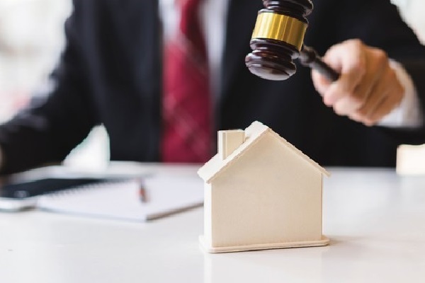 Tư vấn khởi kiện đòi lại đất đã cho con cái