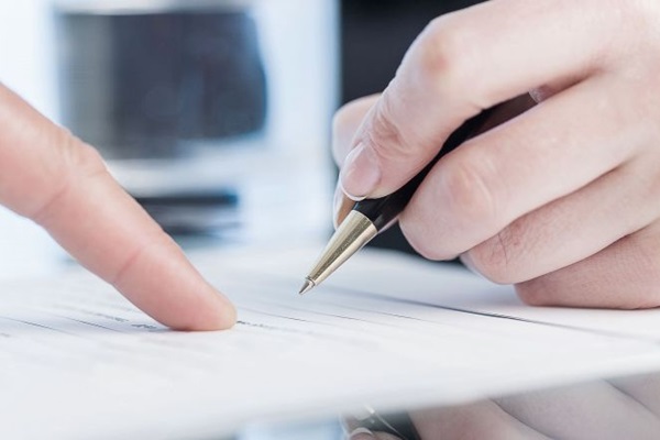 Cách yêu cầu thực hiện tiếp tục hợp đồng