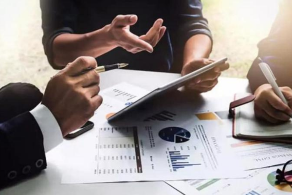 Hòa giải tranh chấp hợp đồng môi giới thương mại